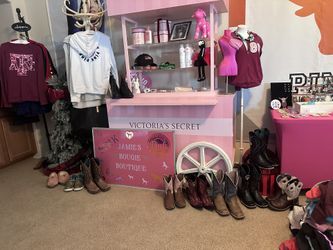 Vs Pink And Ariat Come Take A Look