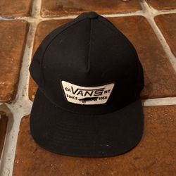 Kids M Vans Black Snap Back Hat 