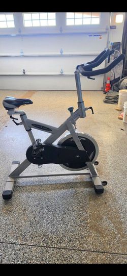 Vision ES Indoor bike(s)