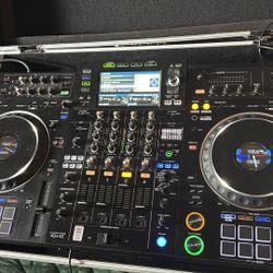 XDJ-XZ CONTROLADOR. TODO EN UNO