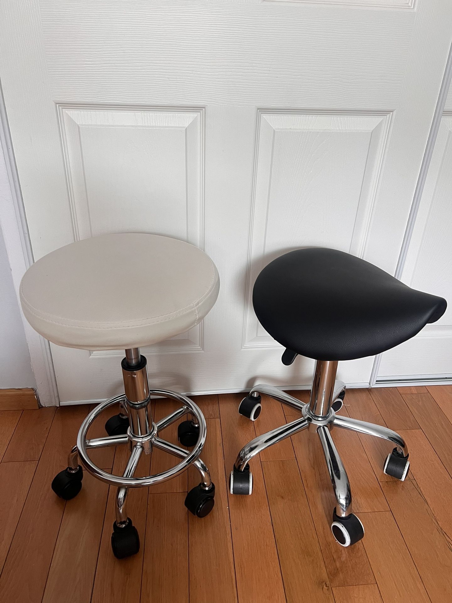 Ergonomic Lash Tech Stool – Adjustable & Comfortable