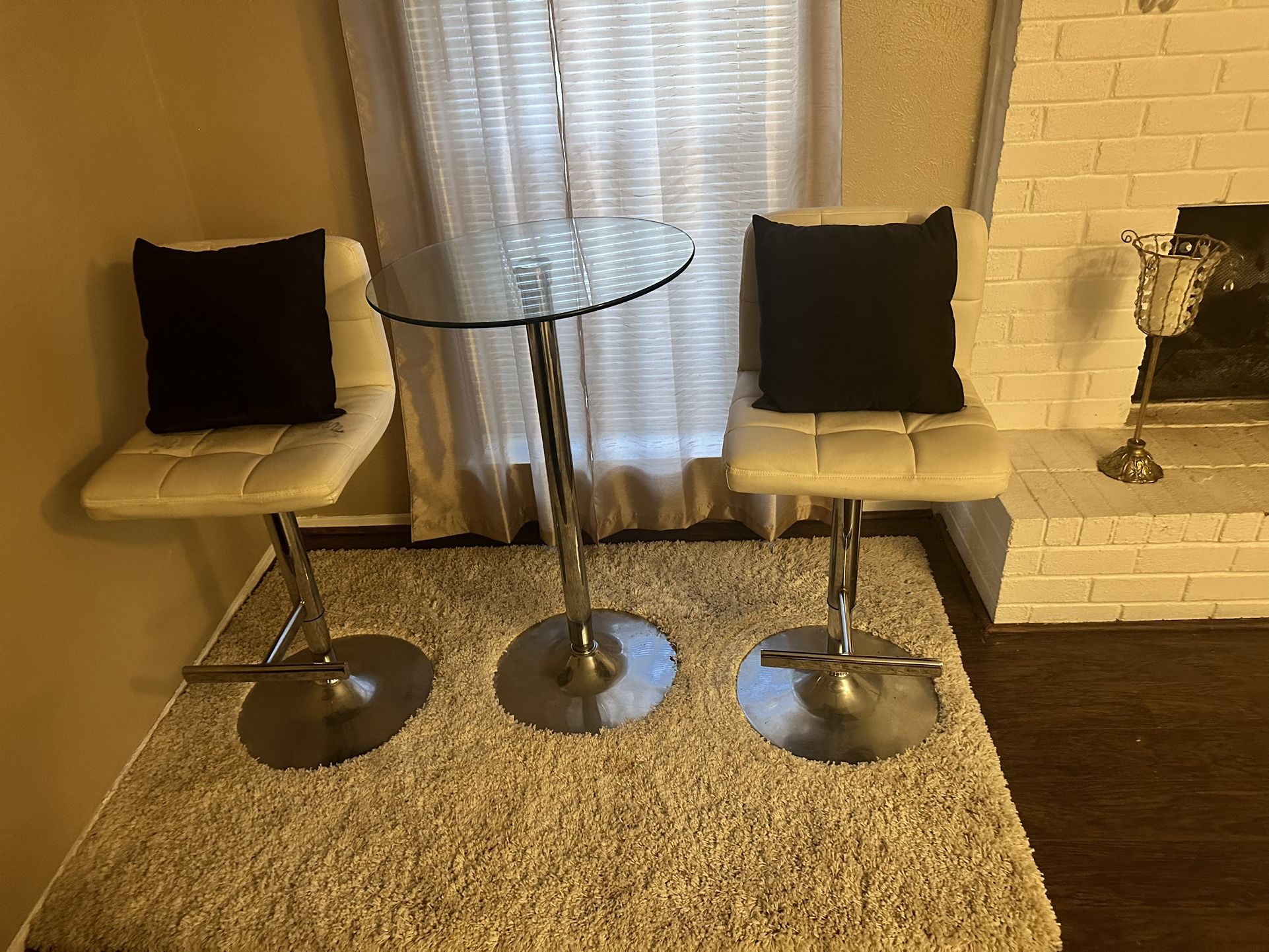 White Bar Stools With table