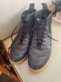 Men's Urban Air Force 1 Size 9.5 