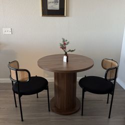 MCM style round dining table