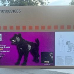 5.5 ft. Gruesome Grounds Animated LED Fear Valley Wolf