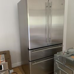 Excellent Condition GE Monogram Stainless Refrigerator/Freezer