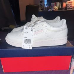 Brand New women  Reebok Club C 85
