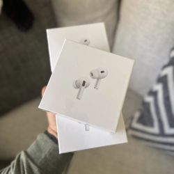 Apple AirPods Pro 2 W/ ANC 