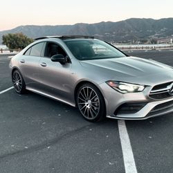 Mercedes Benz CLA 35 AMG 