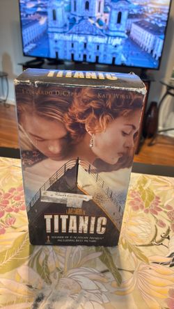 Titanic $3