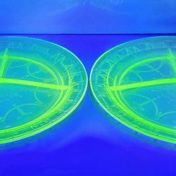 Uranium Anchor Hocking Cameo Divided Glass Plates 10.5" Vintage Green Glassware