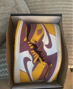 Jordan 1 Brotherhood