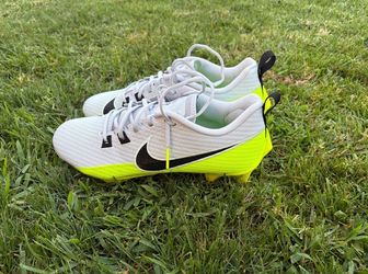 Nike Men’s Football Cleats