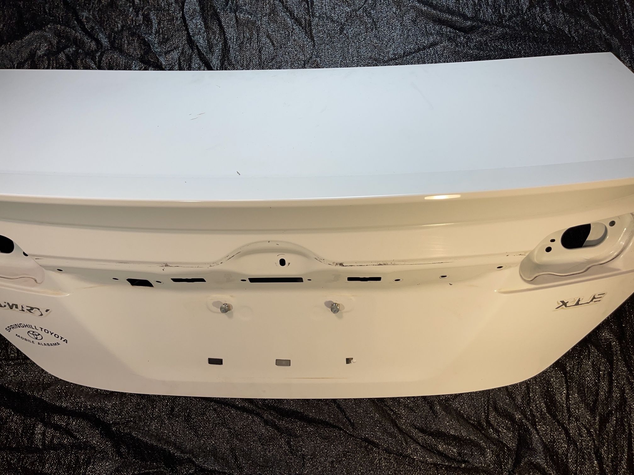 2012 - 2014 Toyota Camry XLE White Trunk Deck w spoiler