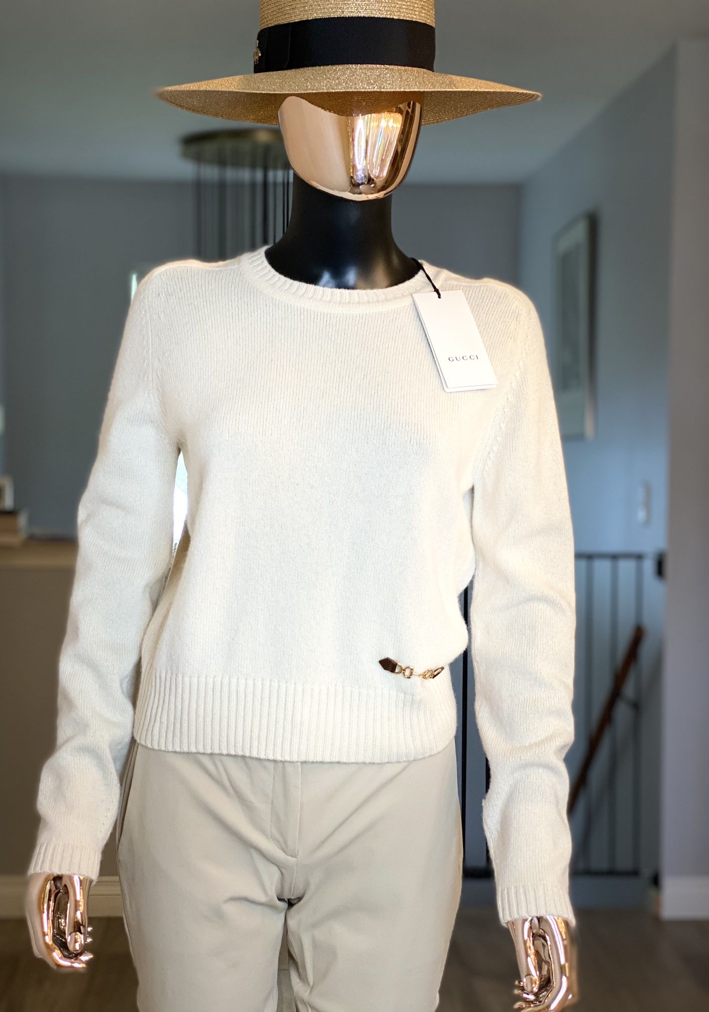 Auth GUCCI NEW WITH TEG HORSEBIT CASHMERE SWEATER Ivory