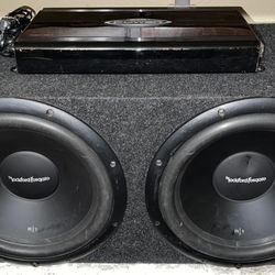 (2)Rockford Fosgate R1 12” Speakers W/900w Amp