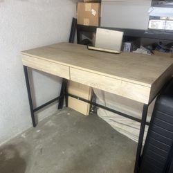 Office Desk 