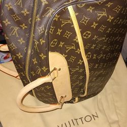 Louis Vuitton Monogram Eola 50 Bag