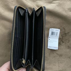 Authentic Coach Wallet 