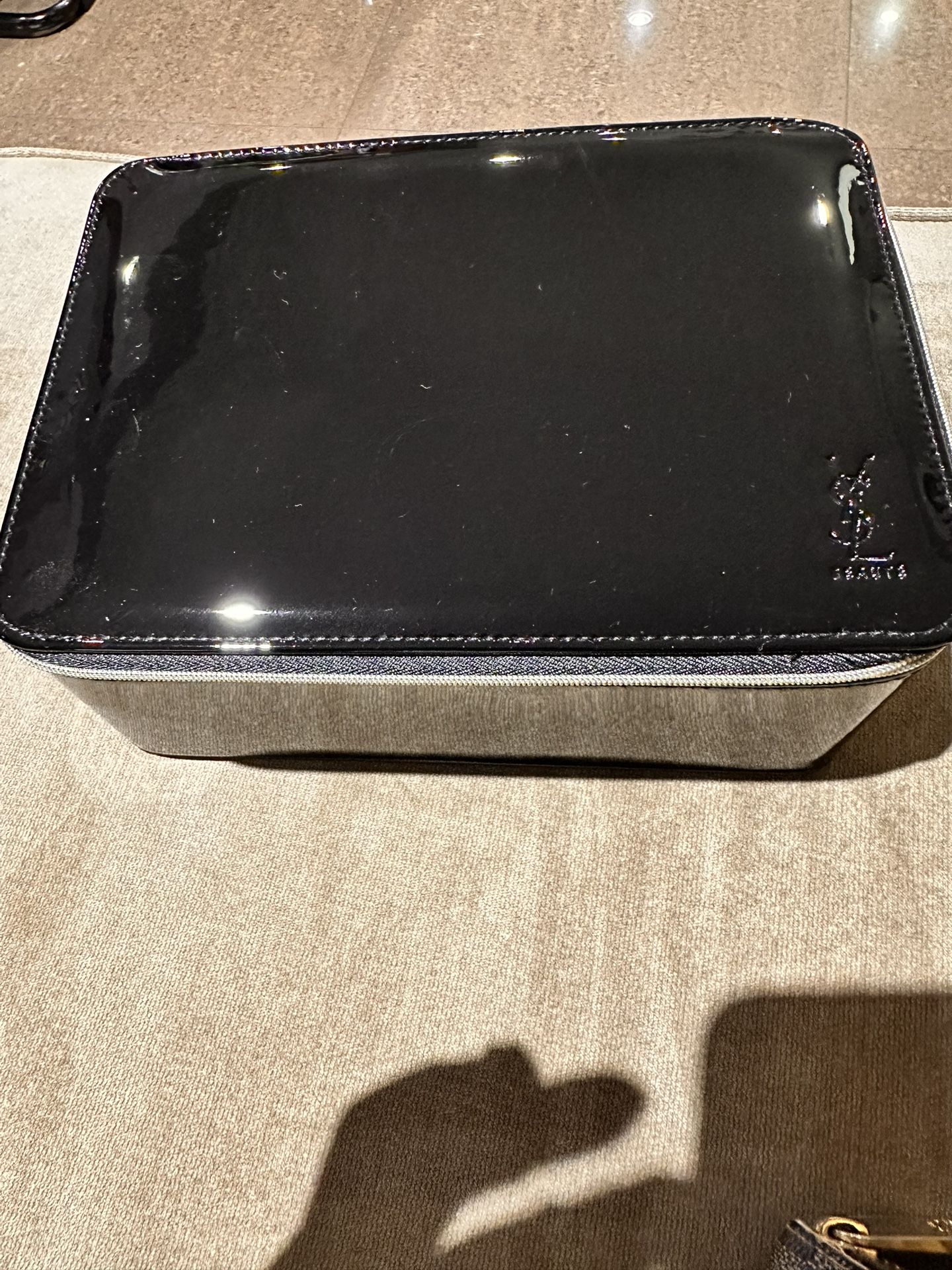 YSL VANITY BAG/Make up Black and Pink 