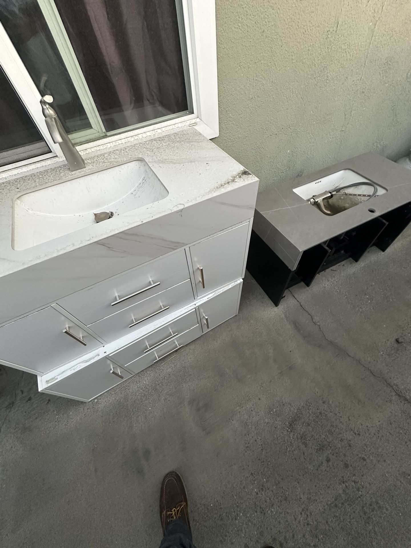 Bathroom Sinks For Sale!