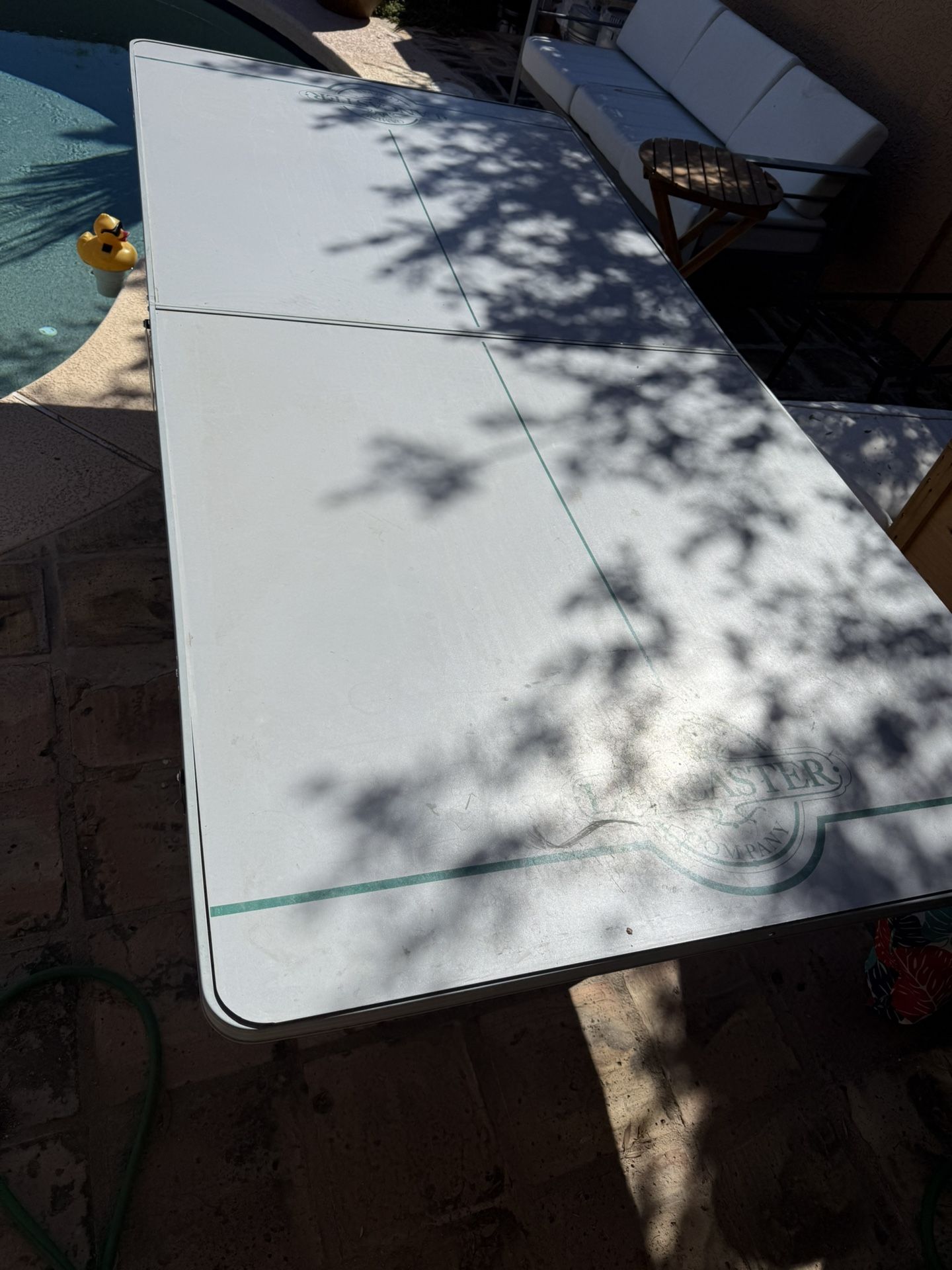 Ping pong table