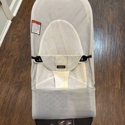 BabyBjörn Bouncer Bliss – Mesh – Lightweight Baby Bouncer