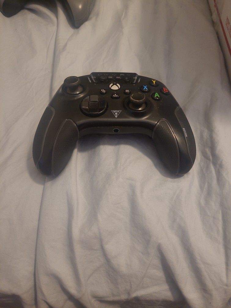 Xbox Turtle Beach Wired Controller