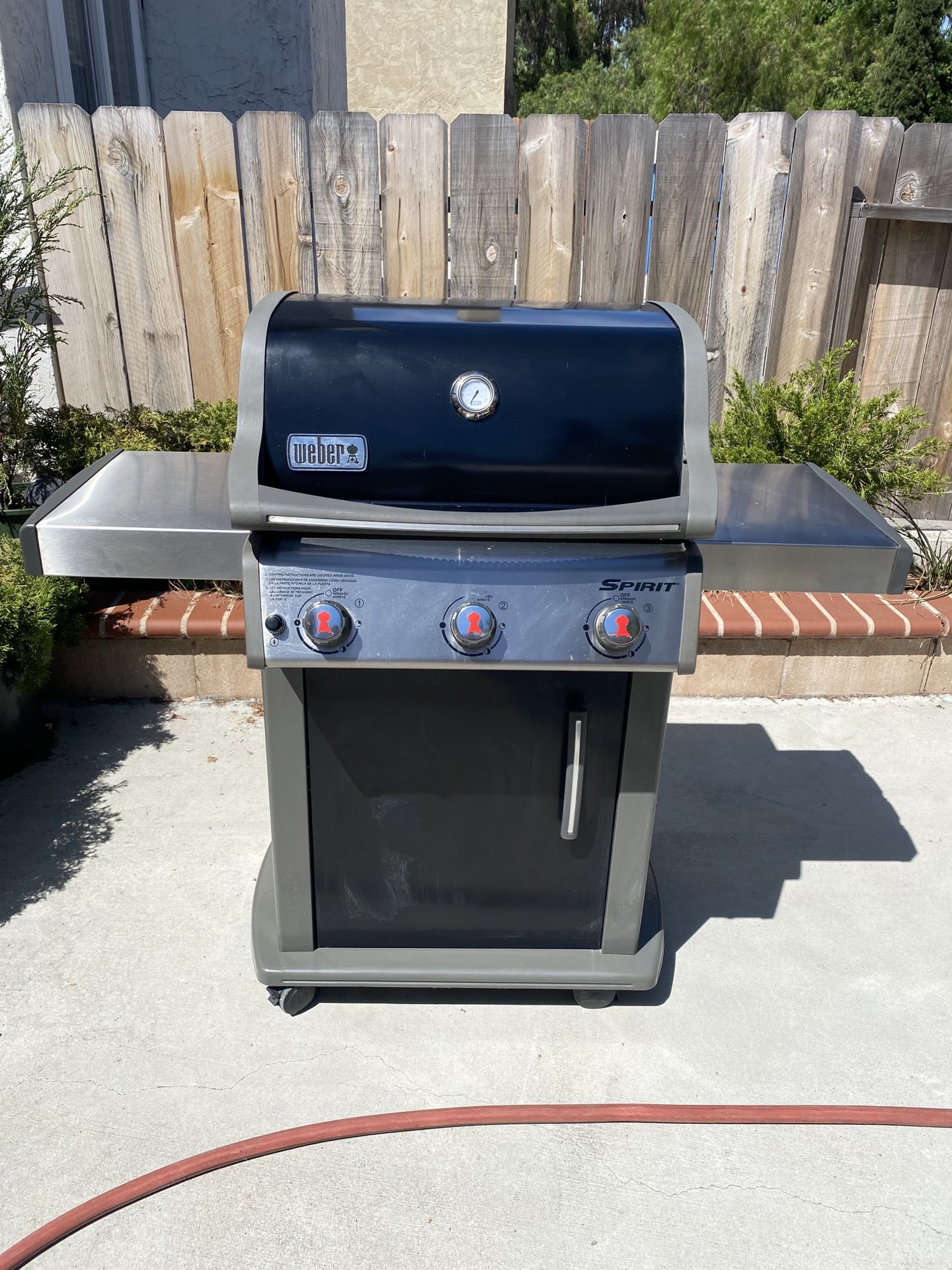 Bbq grill