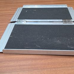 2 Foot Portable Ramp