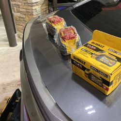 Dewalt 20Vmax / 60vmax Flex Volt New 3) 120 Ea