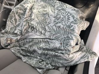 Tommy Bahama 100% Silk Brand New Button Up Shirt