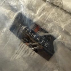 California King Size Bed Mattress King Koil Intimate Medium Firm Euro Top Pillow Stearns & Foster Reserve Luxury Estate Kluft Hotel Purple Rejuvenate 