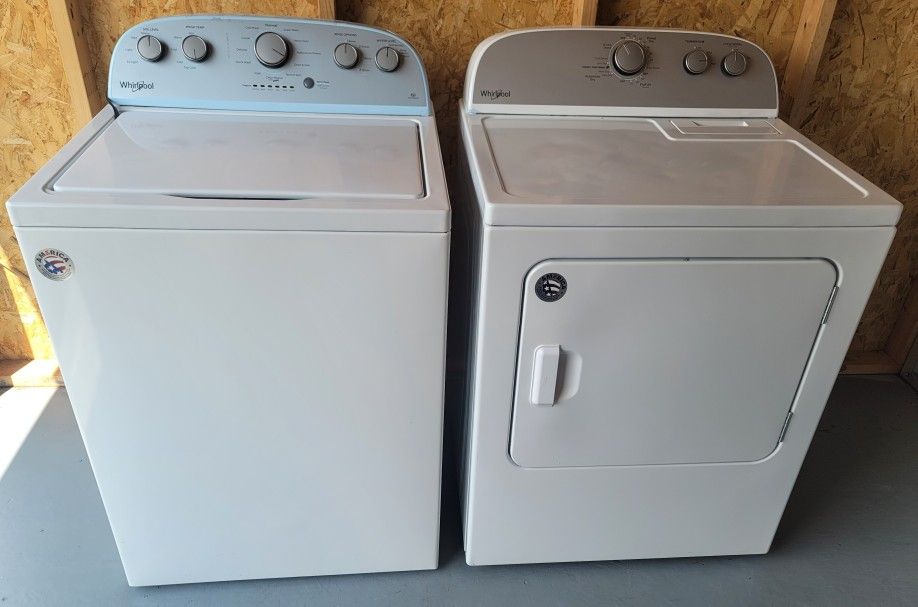 Whirlpool Washer & Electric Dryer Set