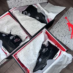 Jordan 4 Bred