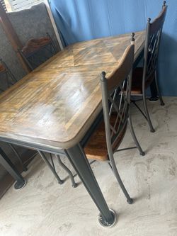 Dining set