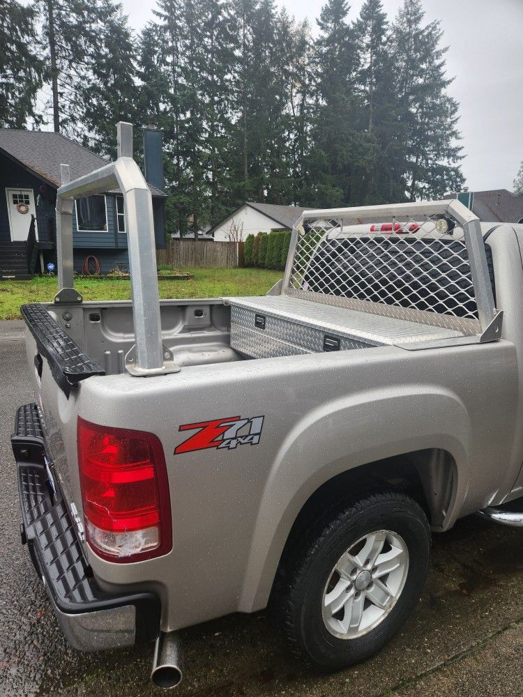 Headache Rack, Toolbox, And Ladder Rack