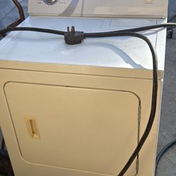  Electric Dryer 