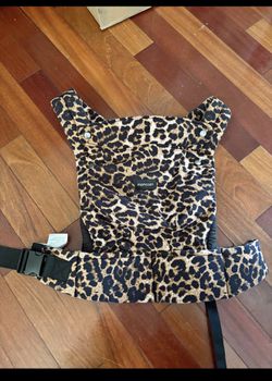 Momcozy baby carrier backpack