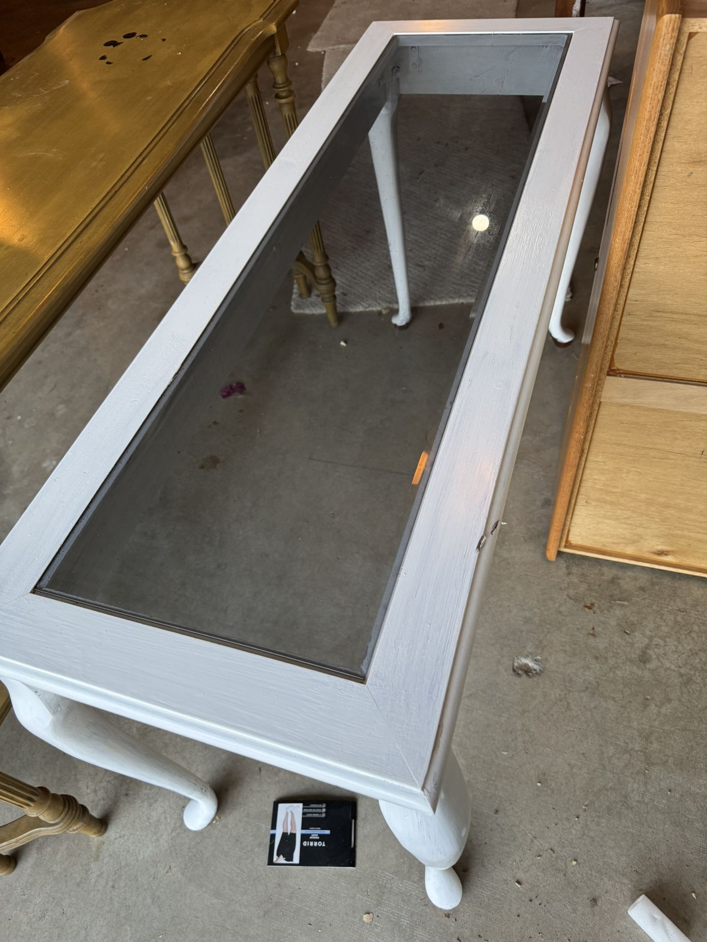 Sofa Table White - Glass Top