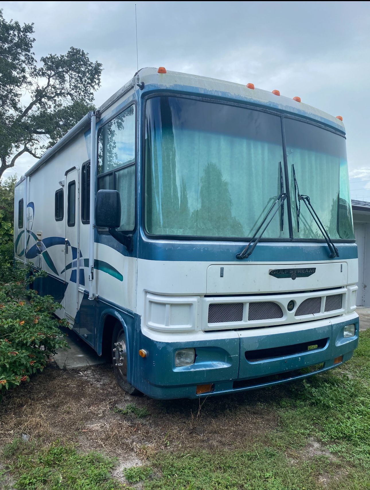 RV V10 2000 for Sale in Okeechobee, FL - OfferUp
