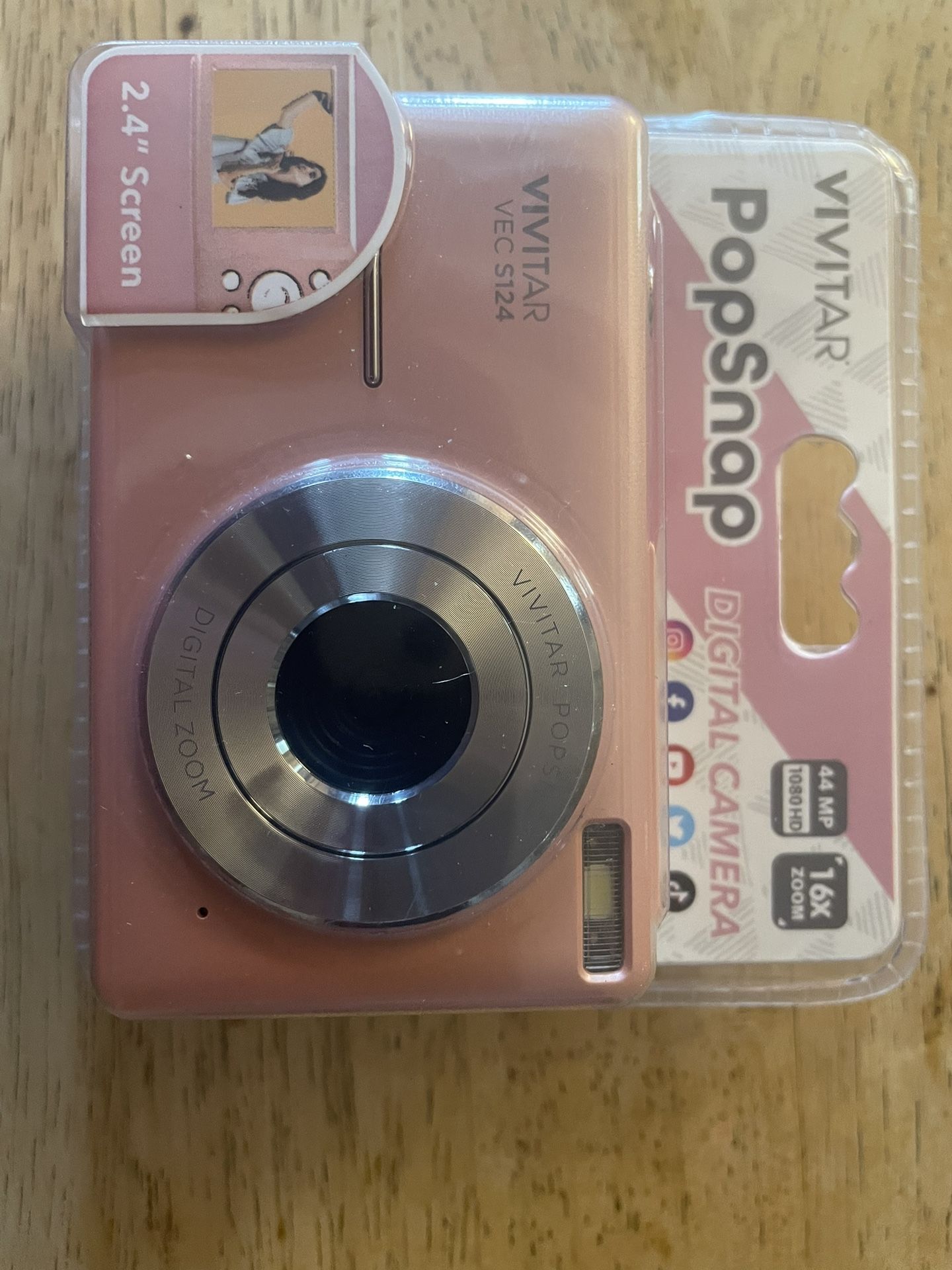 New Still In Package Never Used Vivitar Pop Snap Digital Camera