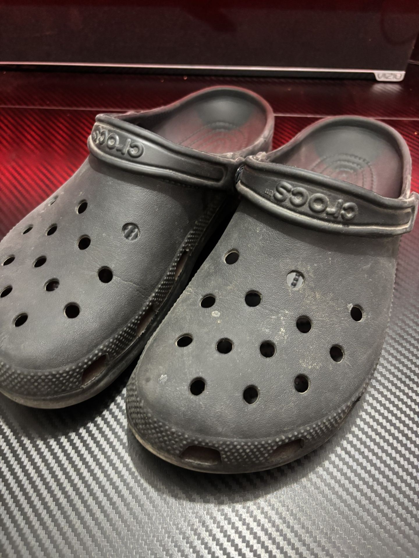Black crocs