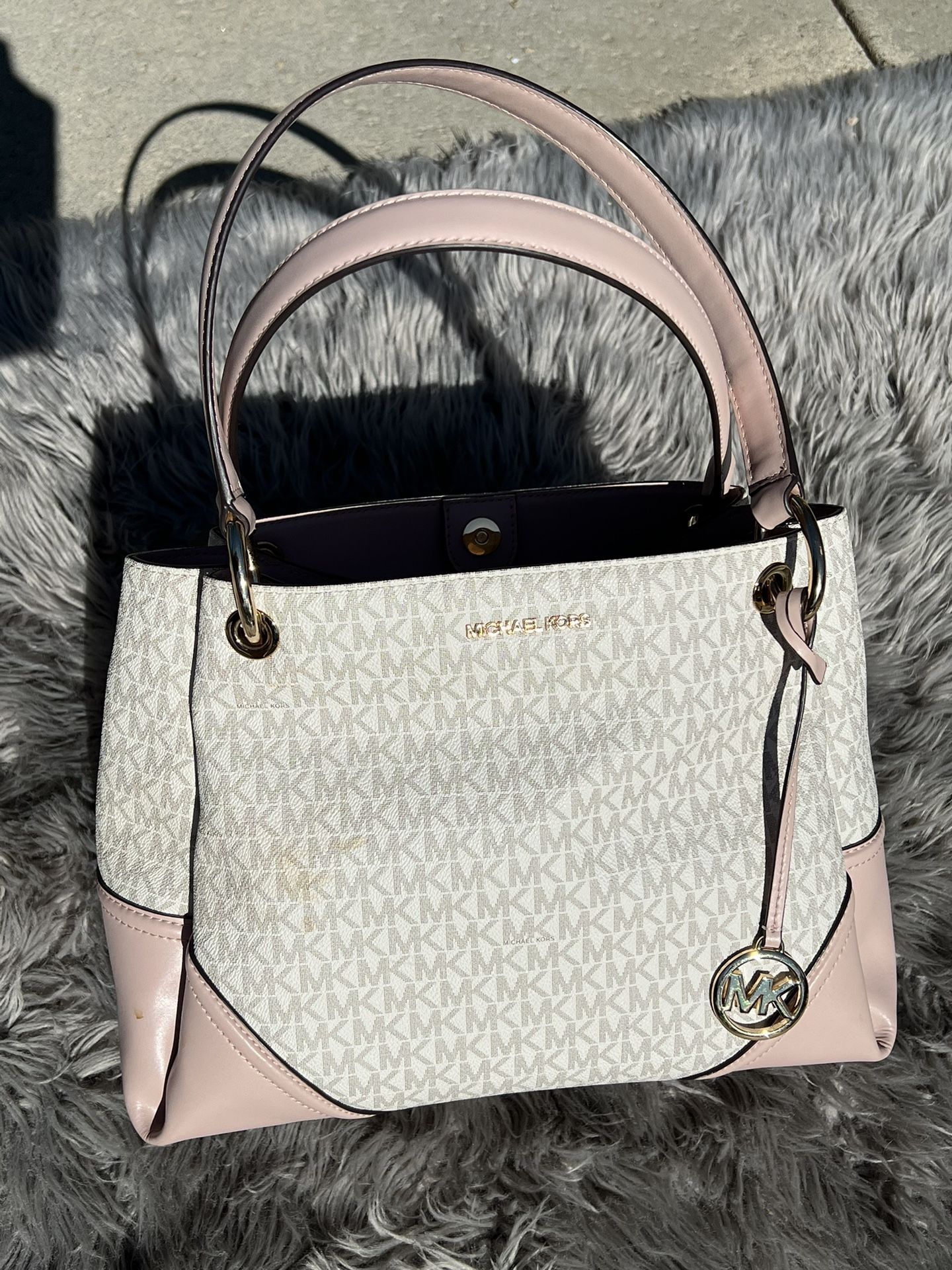 Michael Kors purse