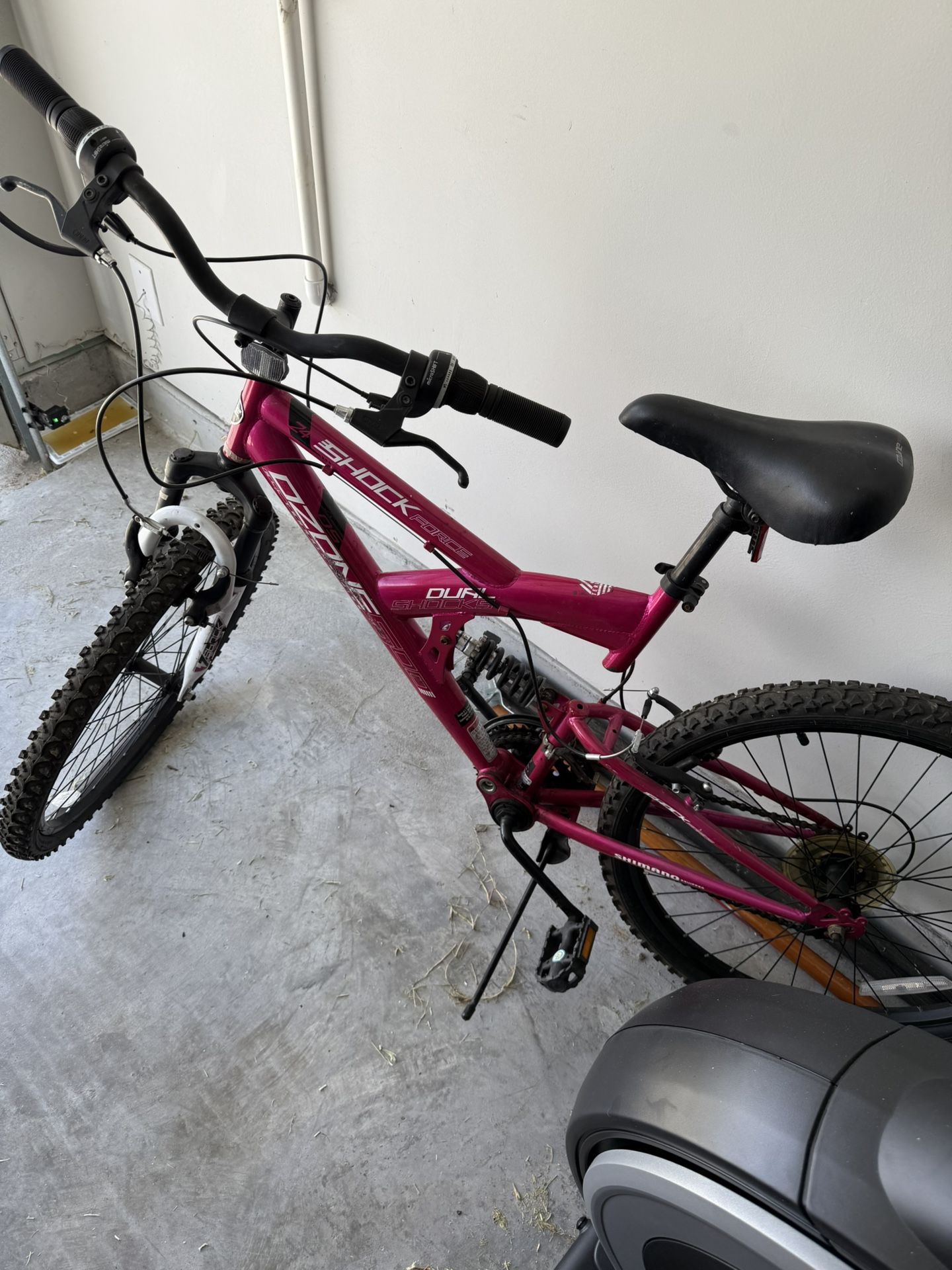 Ozone Dual Shock Bicycle