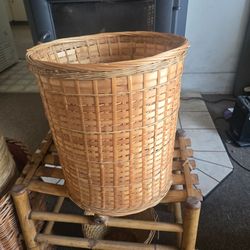 Medium round wastepaper