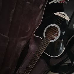 Esteban 6string acoustic guitar (TRYING TO SELL FAST)