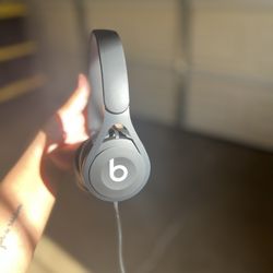 Beats Headphone (White) With Wire
