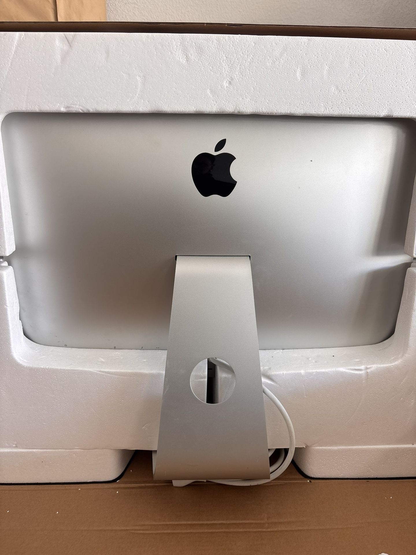 Mac Desktop - Read Description