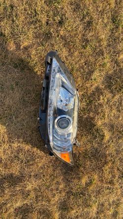 2013 Lexus ES350 LH headlight